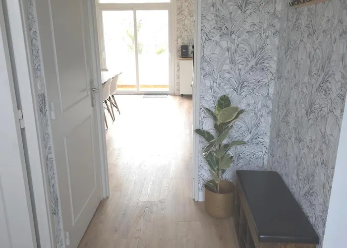 Le Qg Du 86, 4-6 Pers, A 5 Min Du Futuroscope *