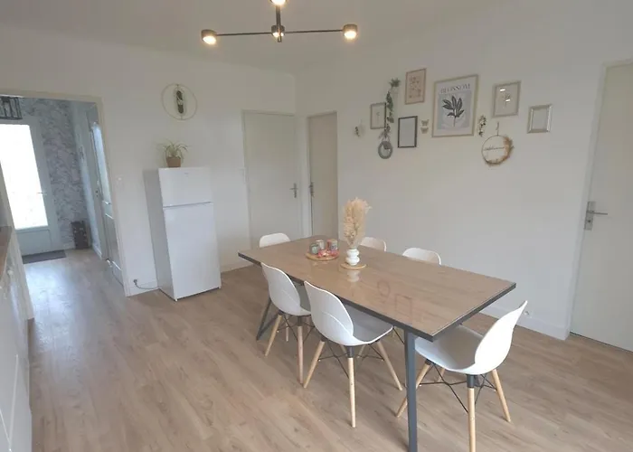 Le Qg Du 86, 4-6 Pers, A 5 Min Du Futuroscope Chasseneuil-du-Poitou