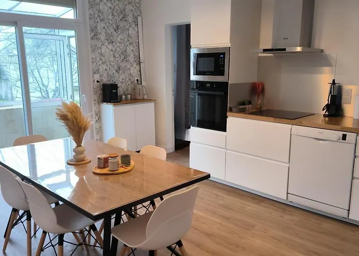 Le Qg Du 86, 4-6 Pers, A 5 Min Du Futuroscope